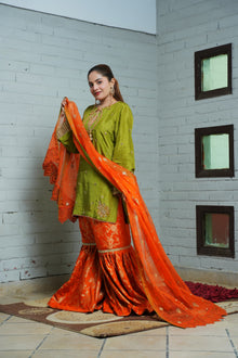 Green tassel silk shirt, orange Banarsi gharara and orange organza dupatta — view 3