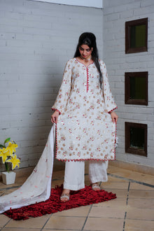 White and red embroidered suit — view 4