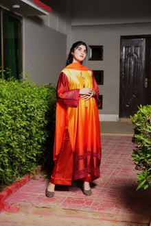 Orange-red gradient silk suit — view 1