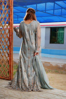 Urooj ferozi formal set — back view